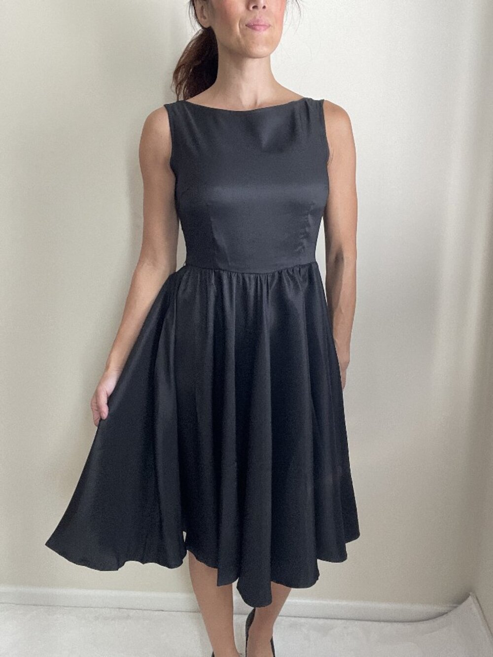 Chicstar Black Satin Party dress, Size 6, M Retro Midi dress, Audrey Hepburn